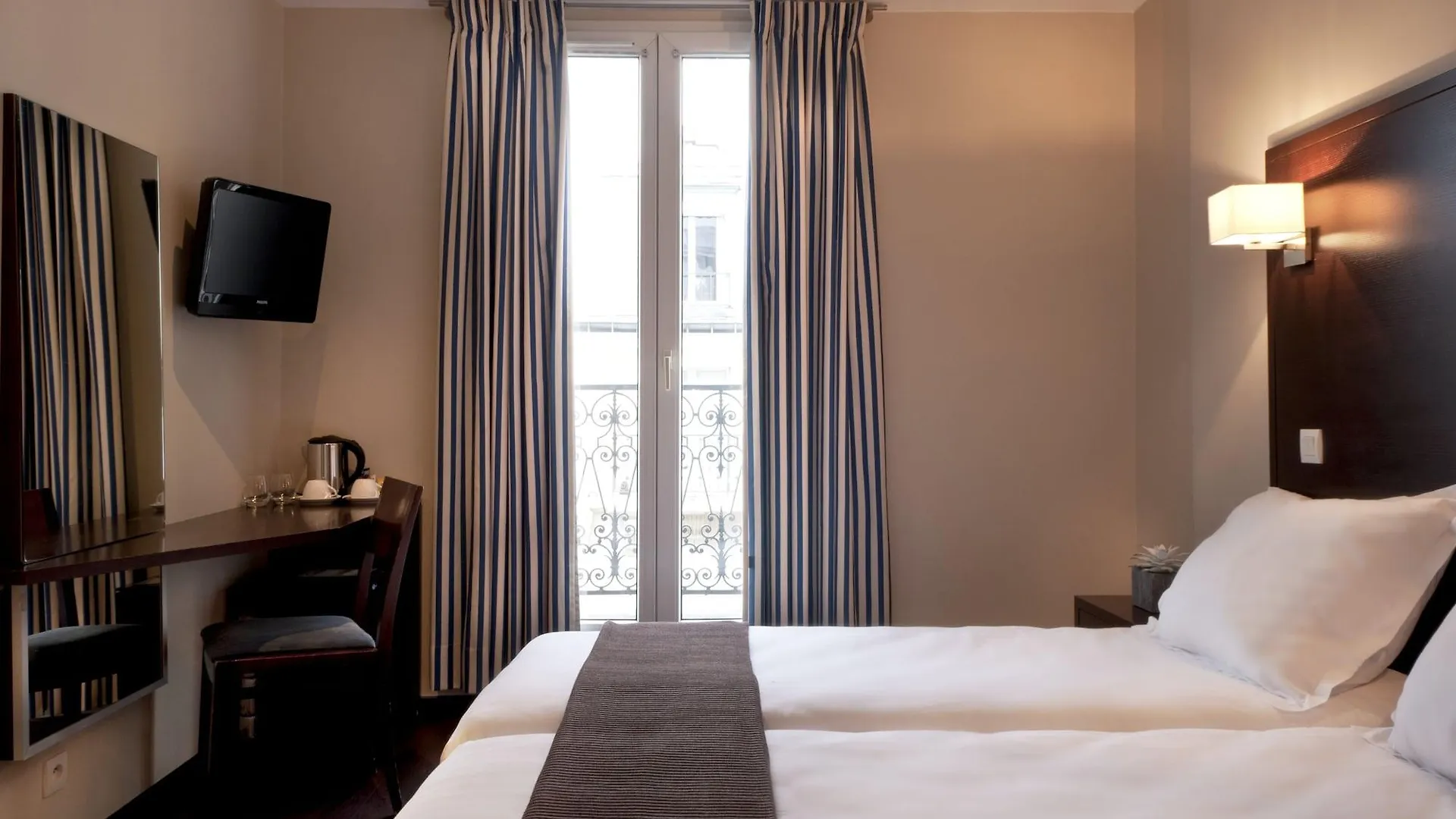 Hotel Verlain Paris