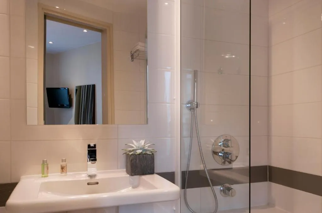 Hotel Hôtel Verlain Paris